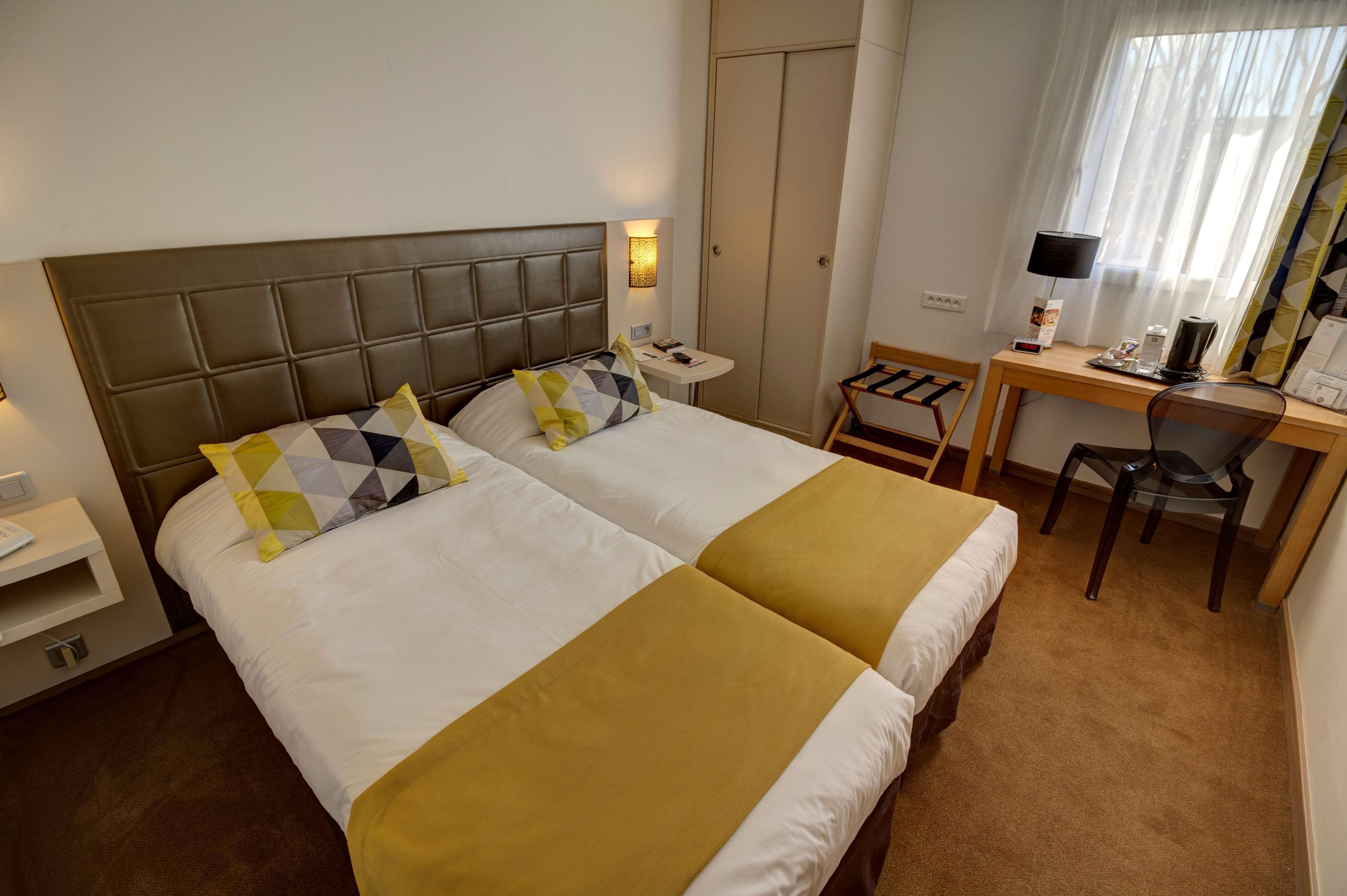 Hotel Atrium Arles Centre Zewnętrze zdjęcie