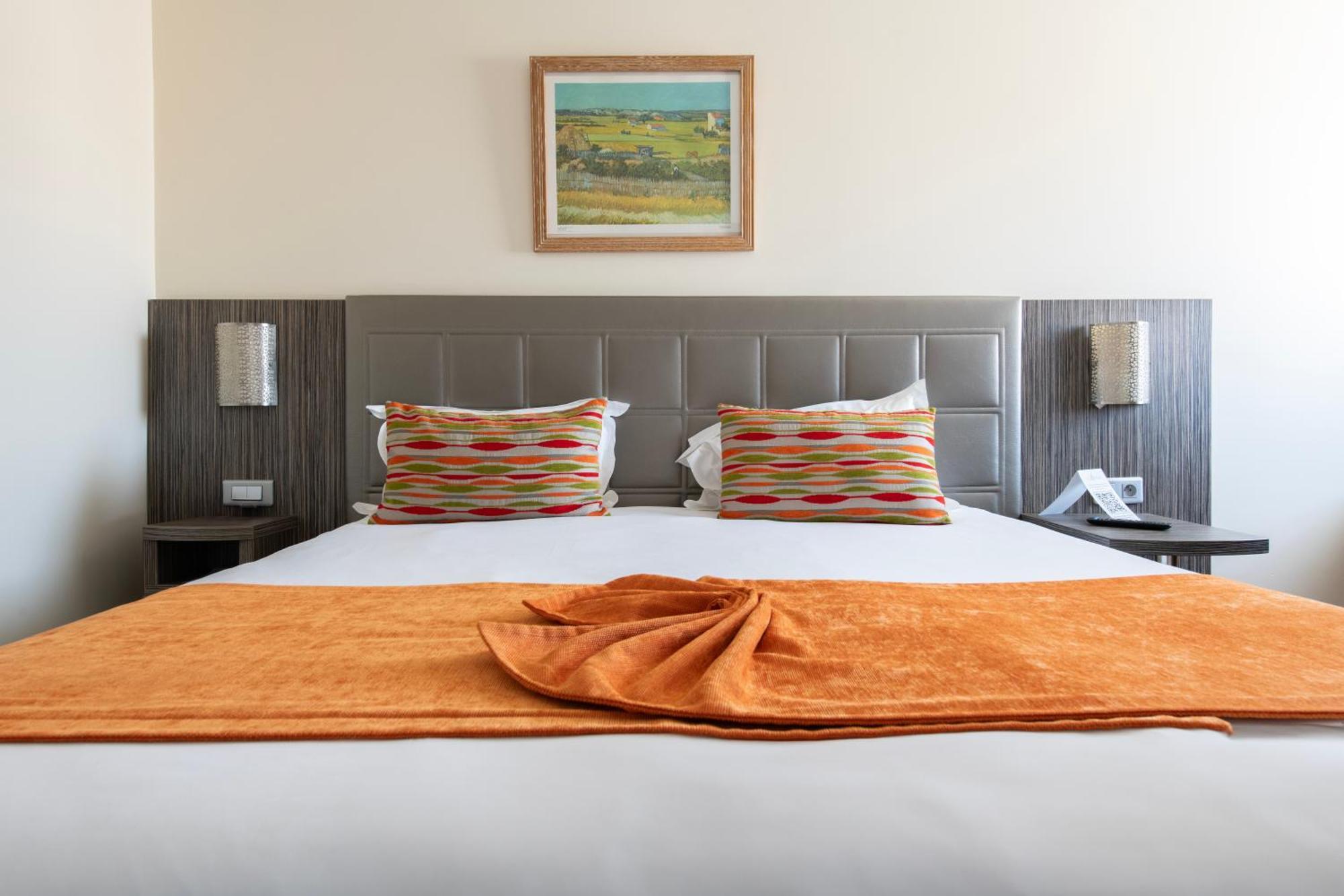 Hotel Atrium Arles Centre Zewnętrze zdjęcie