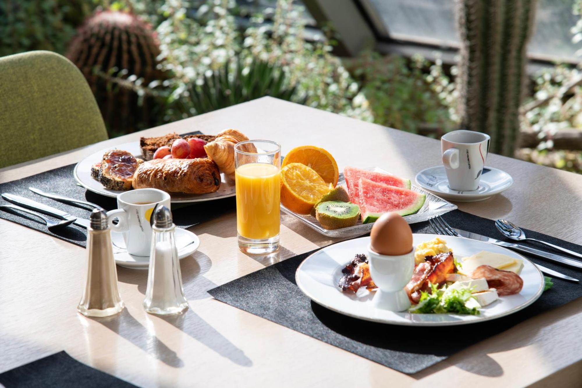 Hotel Atrium Arles Centre Zewnętrze zdjęcie